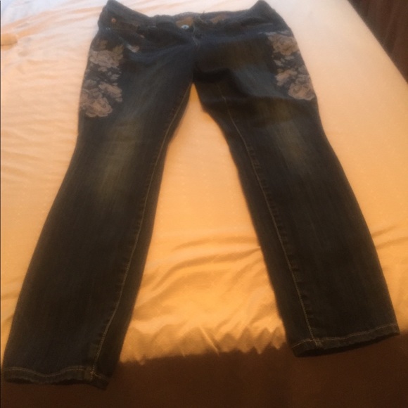 Torrid  vintage premium embroidered jeans - Picture 3 of 6